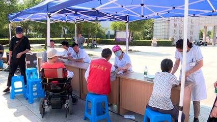 市殘聯舉行第三次全國“殘疾預防日”廣場宣傳咨詢活動