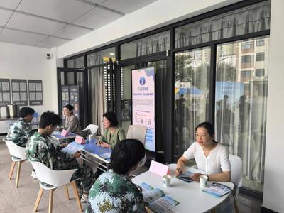 汽車(chē)學(xué)院心理健康現(xiàn)場(chǎng)咨詢(xún)活動(dòng) 守護(hù)心靈，賦能成長(zhǎng)